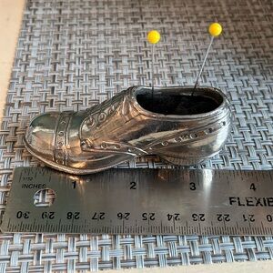 Vintage silver tone Oxford shoe pin cushion Made in Japan and is metal
